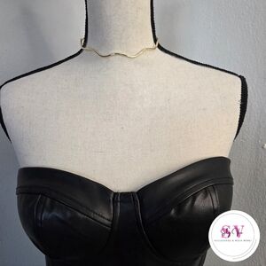 Gold Wave Shape Choker